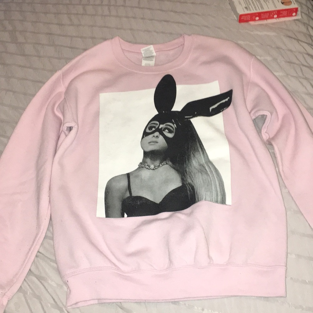 Ariana Grande dangerous woman sweatshirt
